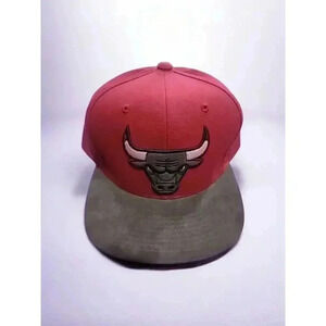 NBA Chicago Mitchell and Ness Fitted Hat Faux Suede on Brim 7 5/8
